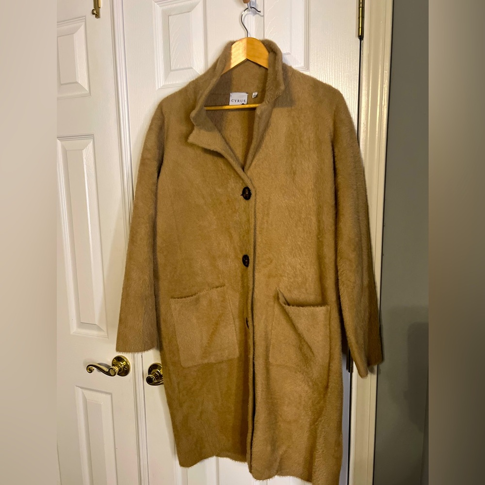 Cyrus brand Sweater Jacket size Large